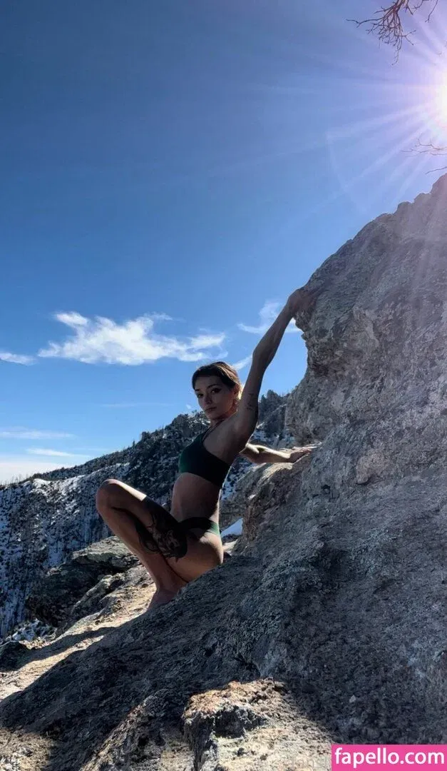 Jadelive / cantimpressjade Onlyfans Photo Gallery 