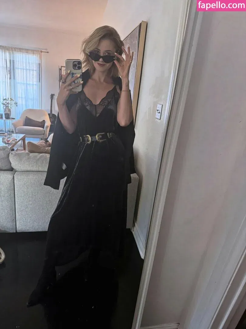 Ginny / Virginia Gardner / ginnygardner Onlyfans Photo Gallery 