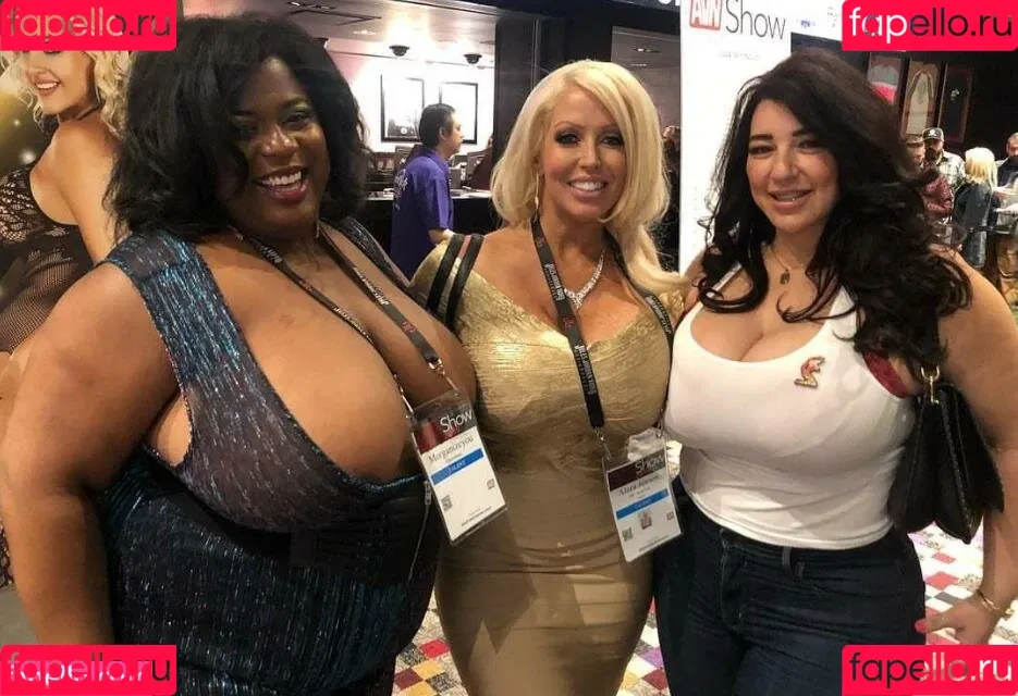 BeautifulSubby / Subrina Lucia / subrina_lucia / the.beautifulsubby Onlyfans Photo Gallery 