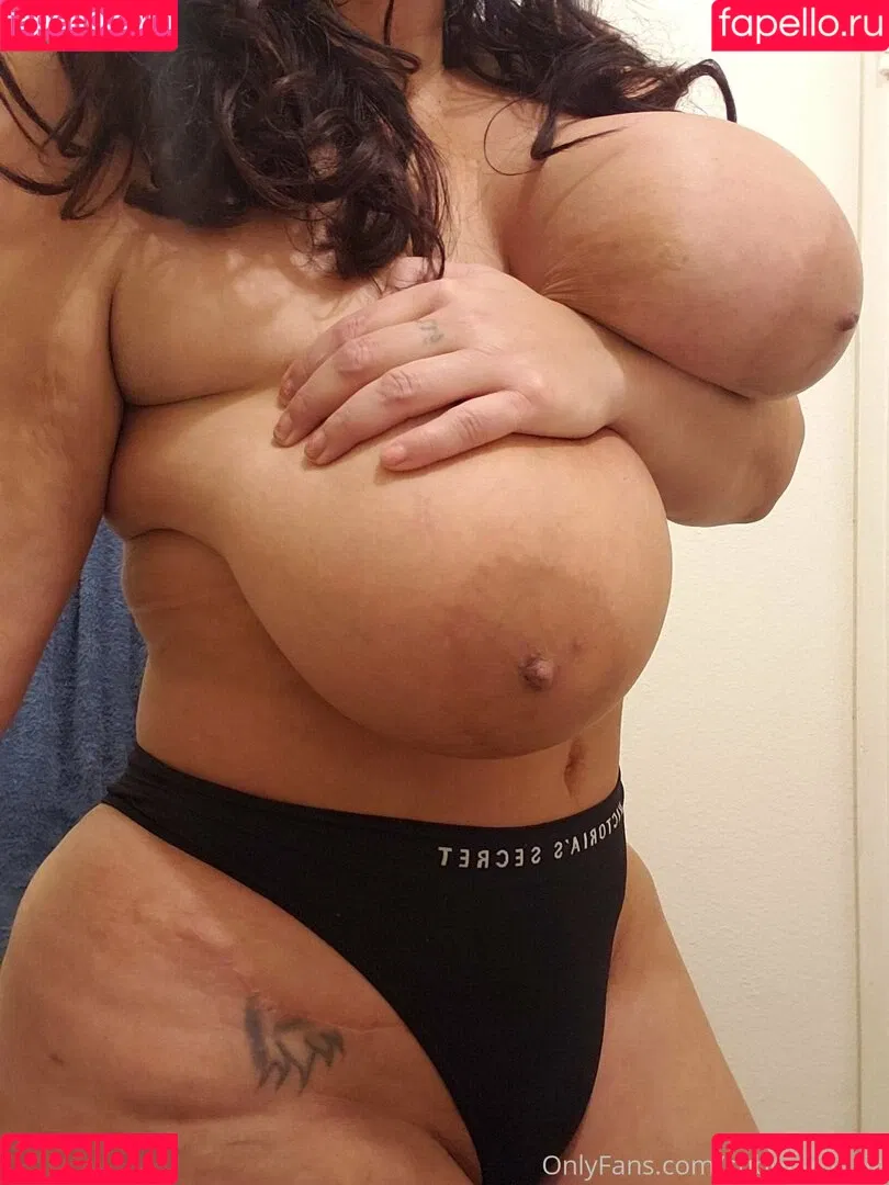 BeautifulSubby / Subrina Lucia / subrina_lucia / the.beautifulsubby Onlyfans Photo Gallery 