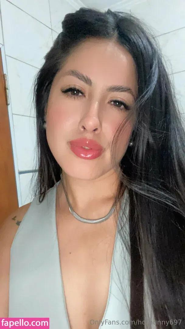 hotbunny697 Onlyfans Photo Gallery 