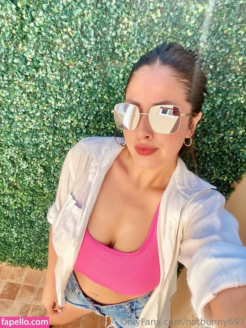 hotbunny697 Onlyfans Photo Gallery 