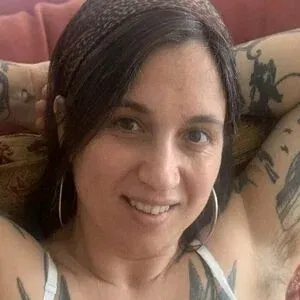 helencorday / liandradahl Onlyfans Photo Gallery 