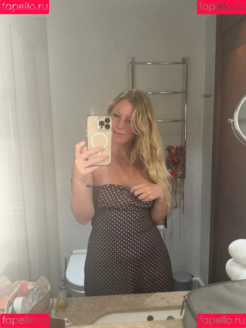 kaisdreamportal Onlyfans Photo Gallery 