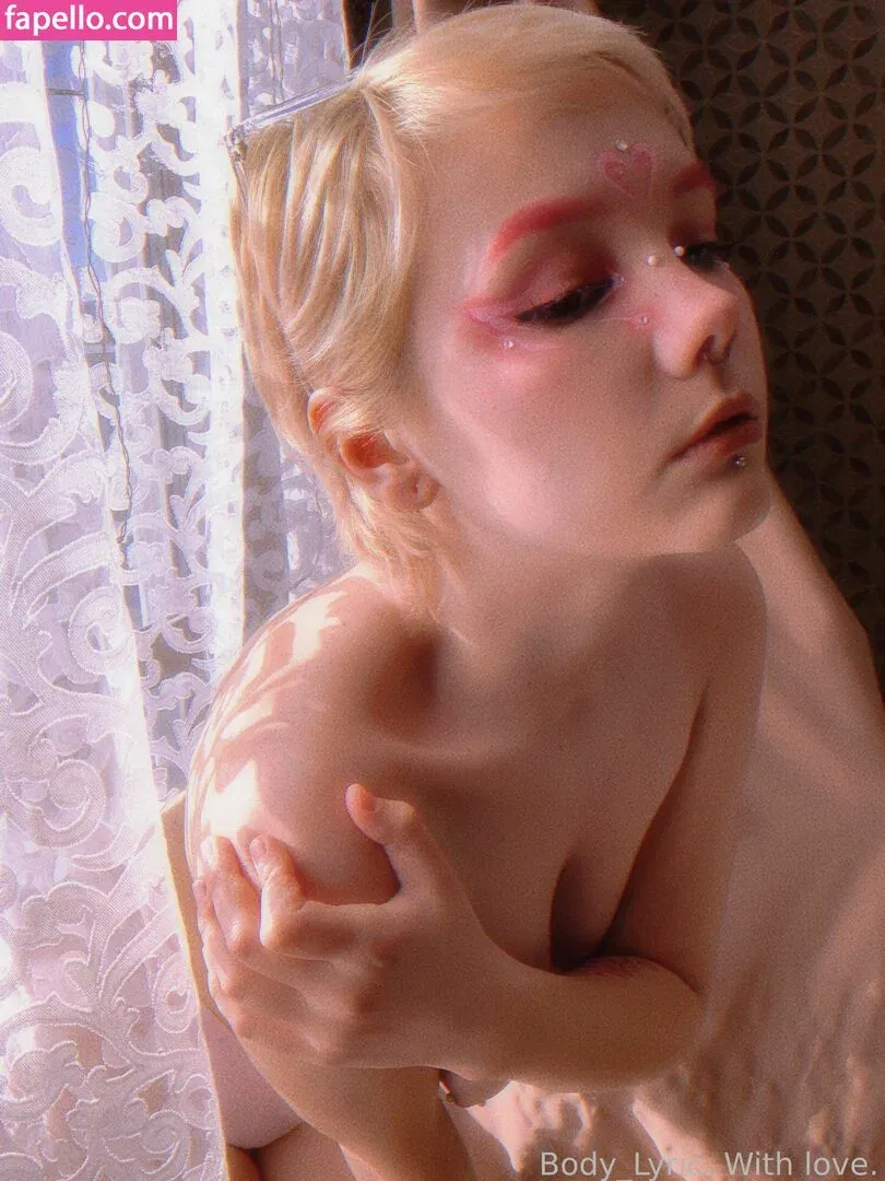 Body Lyric / Body_Lyric / body_lyricsllc / https: Onlyfans Photo Gallery 