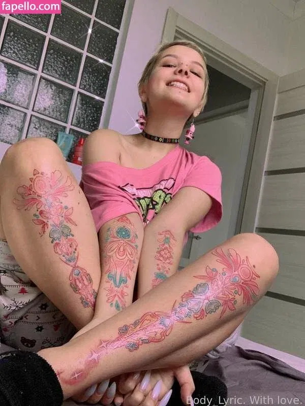 Body Lyric / Body_Lyric / body_lyricsllc / https: Onlyfans Photo Gallery 