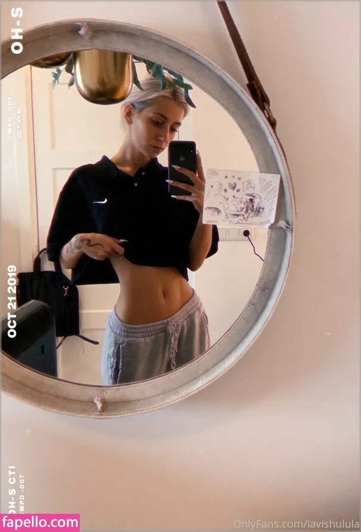 UlulaXx / lavinaluo / lavishulula Onlyfans Photo Gallery 
