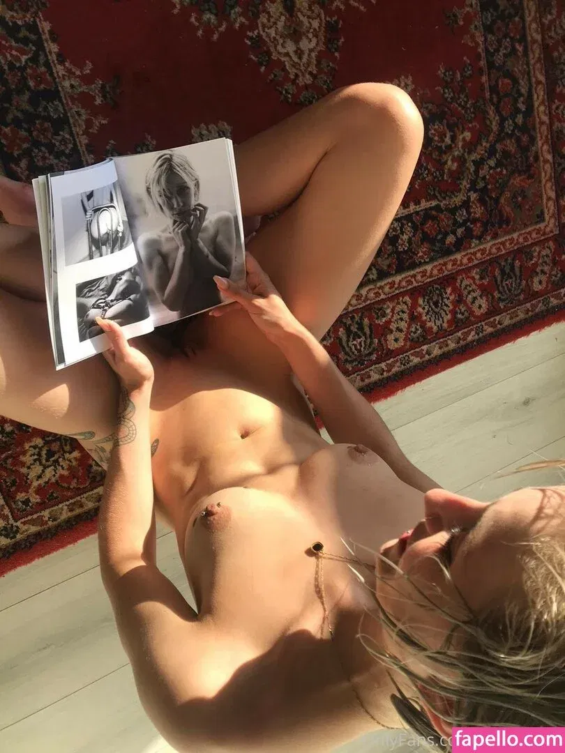 UlulaXx / lavinaluo / lavishulula Onlyfans Photo Gallery 