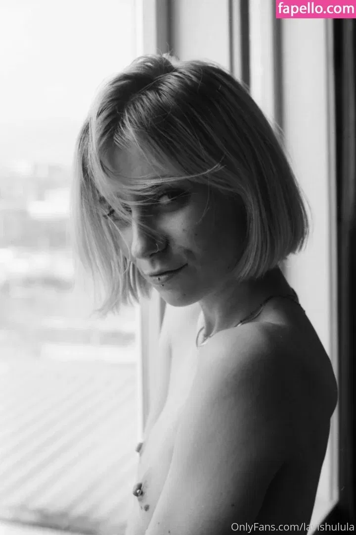 UlulaXx / lavinaluo / lavishulula Onlyfans Photo Gallery 