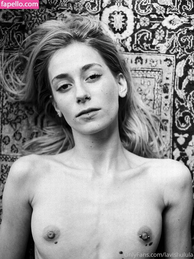 UlulaXx / lavinaluo / lavishulula Onlyfans Photo Gallery 