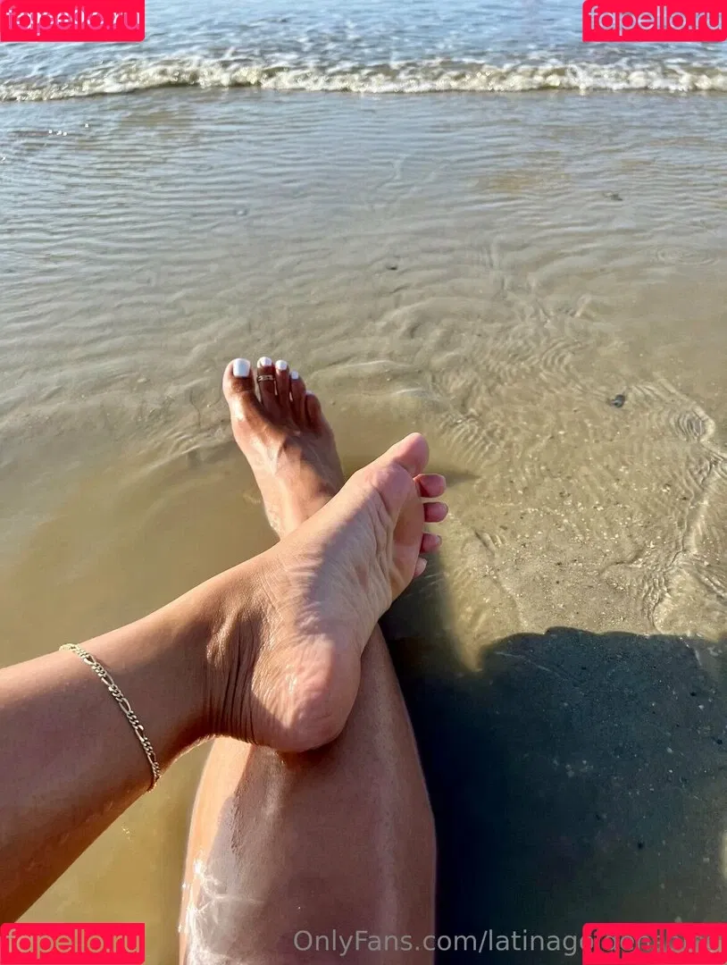 latina.gold / latinagoldensoles Onlyfans Photo Gallery 