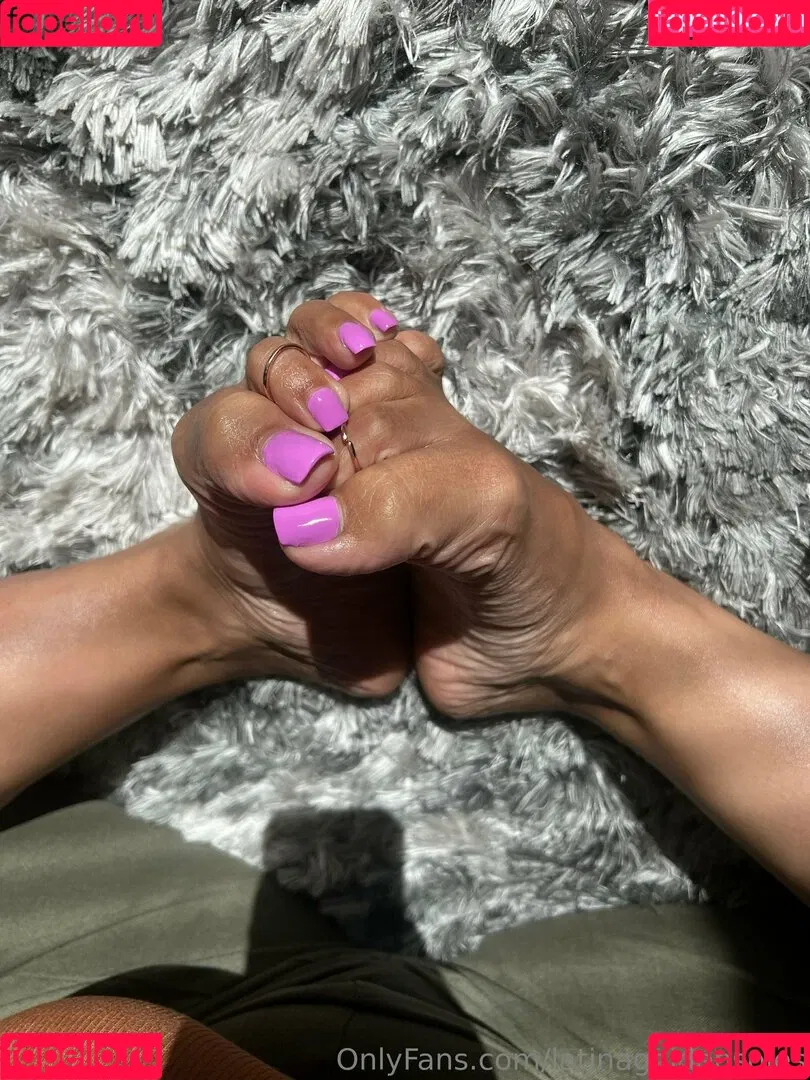 latina.gold / latinagoldensoles Onlyfans Photo Gallery 
