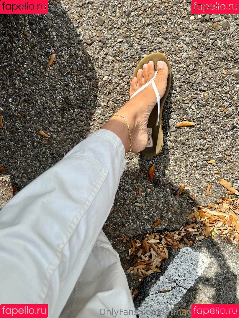 latina.gold / latinagoldensoles Onlyfans Photo Gallery 