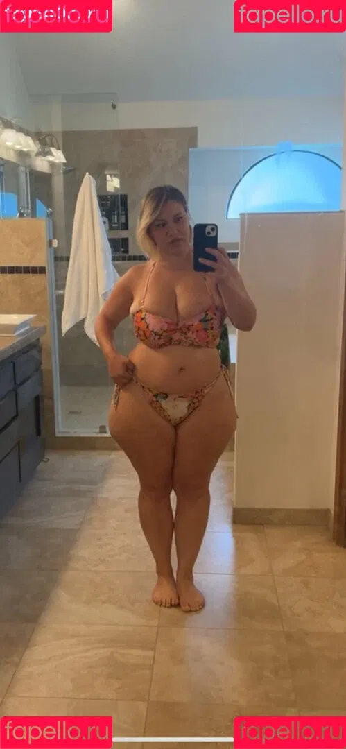 Mal Malloy / MalMalloy / itsamemalmalloy Onlyfans Photo Gallery 