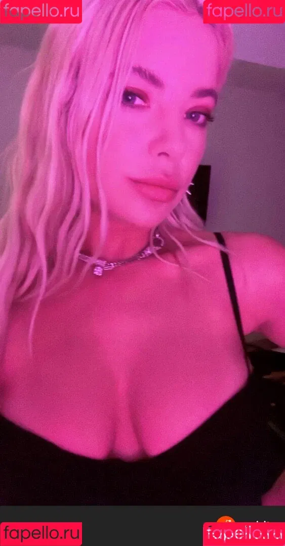 AshBenzo / Ashley Benson / ashley_benson1 / ashleybenson Onlyfans Photo Gallery 