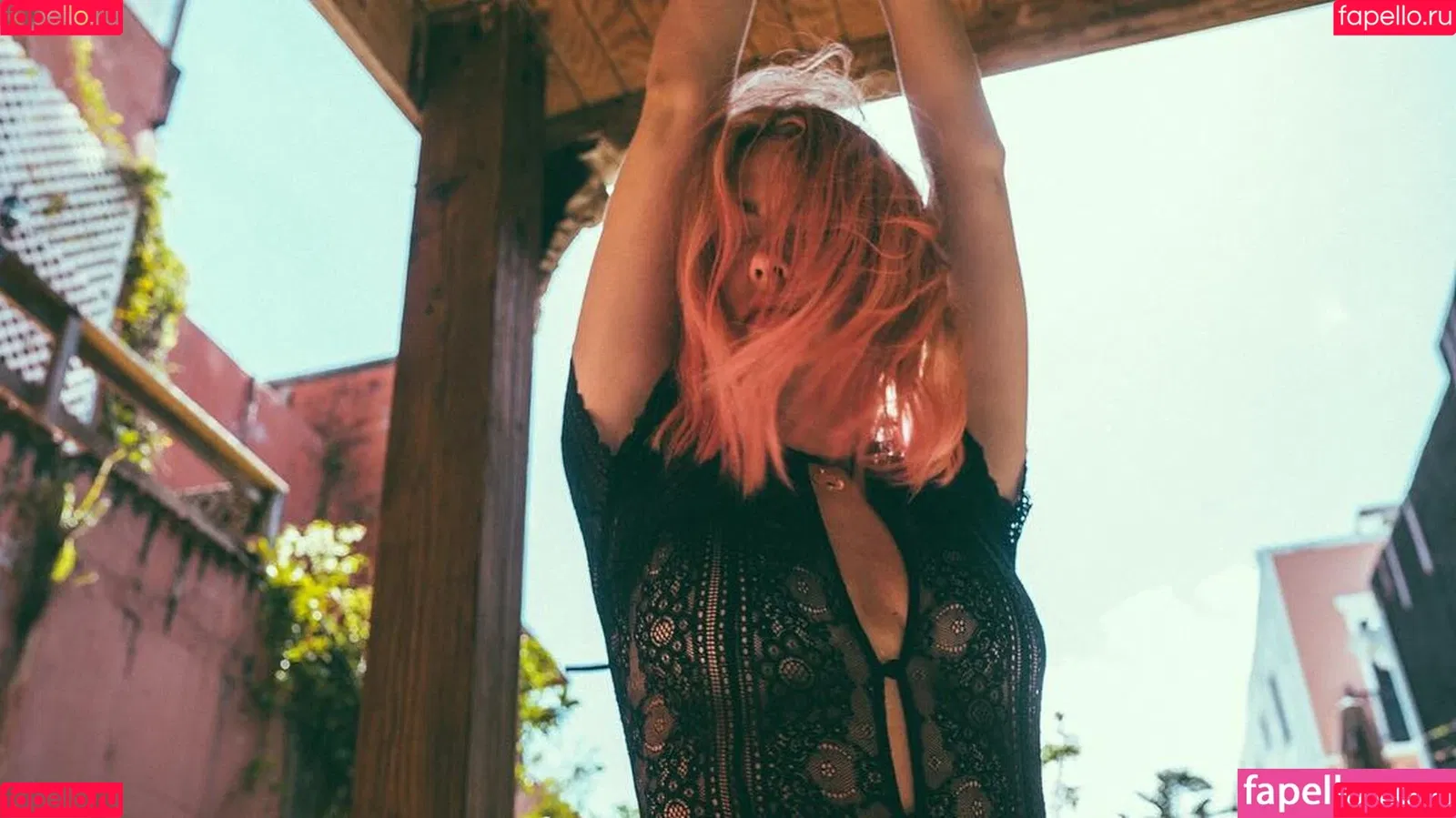 AshBenzo / Ashley Benson / ashley_benson1 / ashleybenson Onlyfans Photo Gallery 