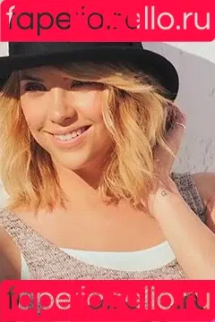 AshBenzo / Ashley Benson / ashley_benson1 / ashleybenson Onlyfans Photo Gallery 