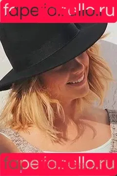 AshBenzo / Ashley Benson / ashley_benson1 / ashleybenson Onlyfans Photo Gallery 