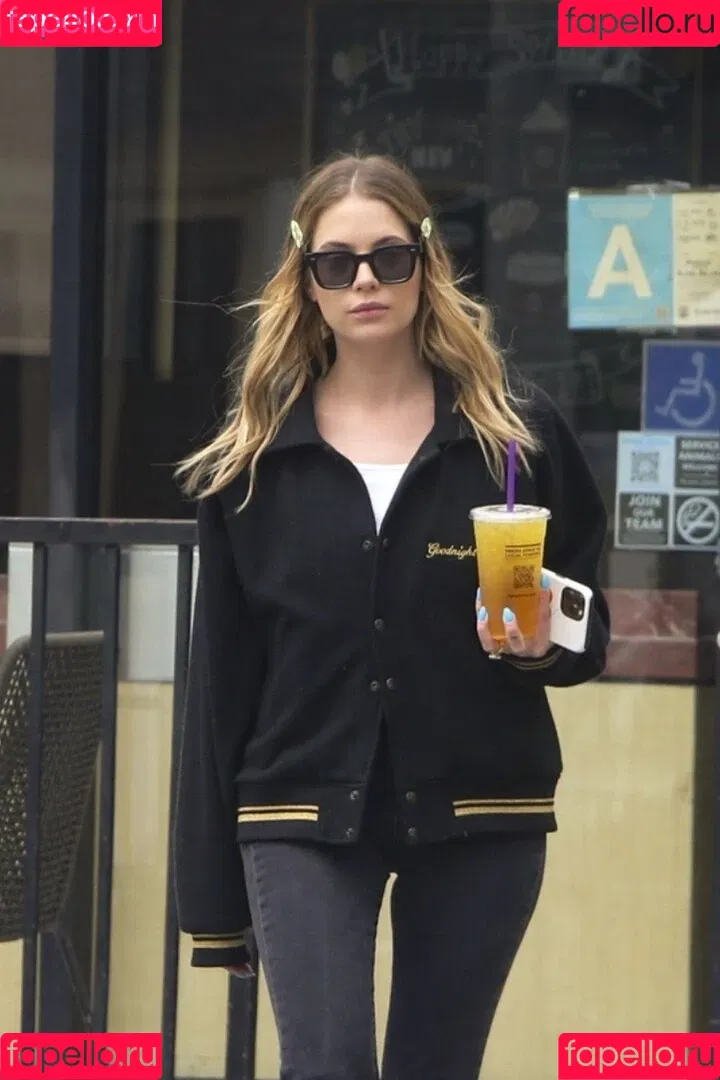AshBenzo / Ashley Benson / ashley_benson1 / ashleybenson Onlyfans Photo Gallery 