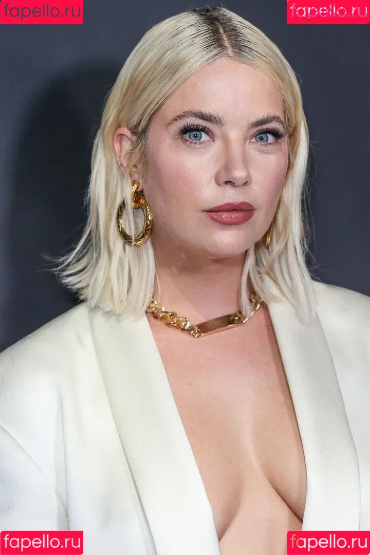 AshBenzo / Ashley Benson / ashley_benson1 / ashleybenson Onlyfans Photo Gallery 