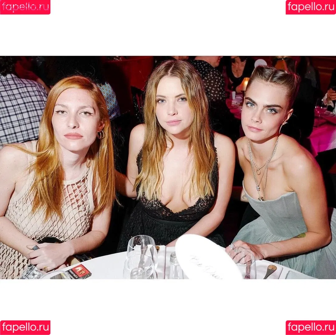 AshBenzo / Ashley Benson / ashley_benson1 / ashleybenson Onlyfans Photo Gallery 