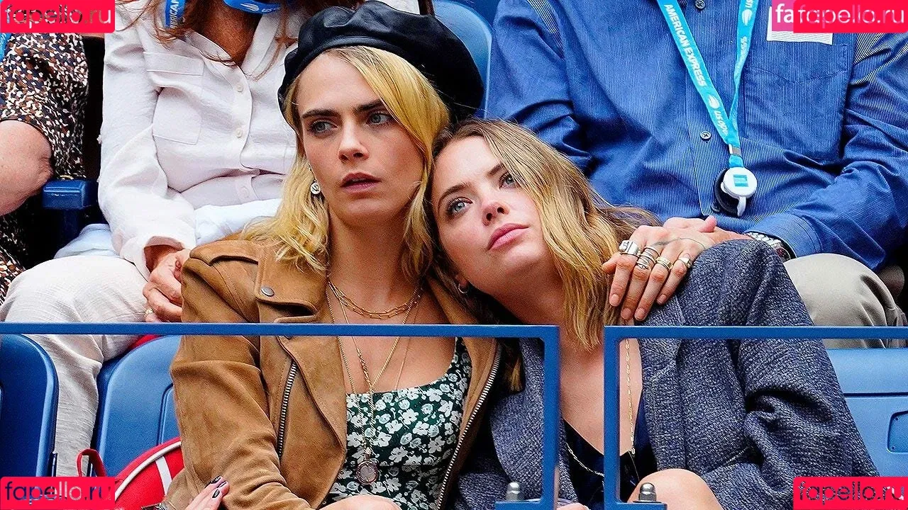 AshBenzo / Ashley Benson / ashley_benson1 / ashleybenson Onlyfans Photo Gallery 