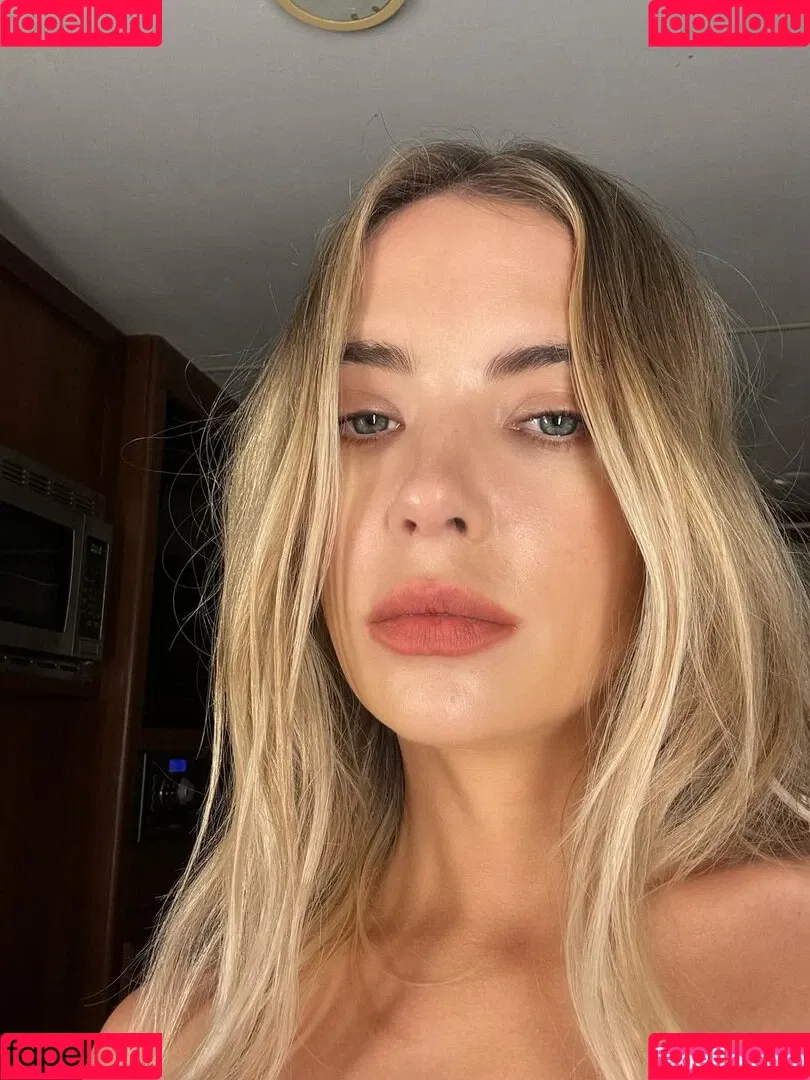 AshBenzo / Ashley Benson / ashley_benson1 / ashleybenson Onlyfans Photo Gallery 