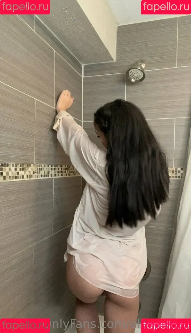ellewright / feathering_the_empty_nest Onlyfans Photo Gallery 