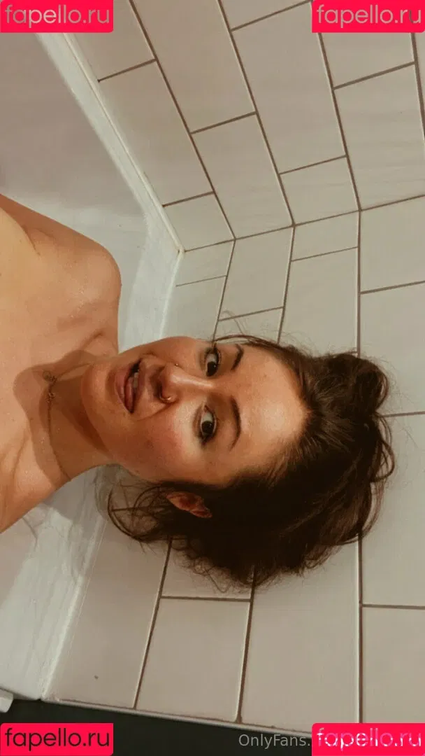 lunaafaeee / lunalafoe Onlyfans Photo Gallery 
