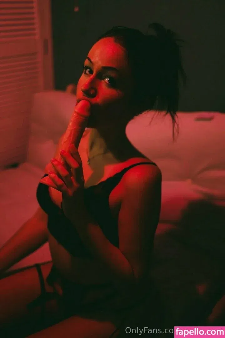 lunaafaeee / lunalafoe Onlyfans Photo Gallery 