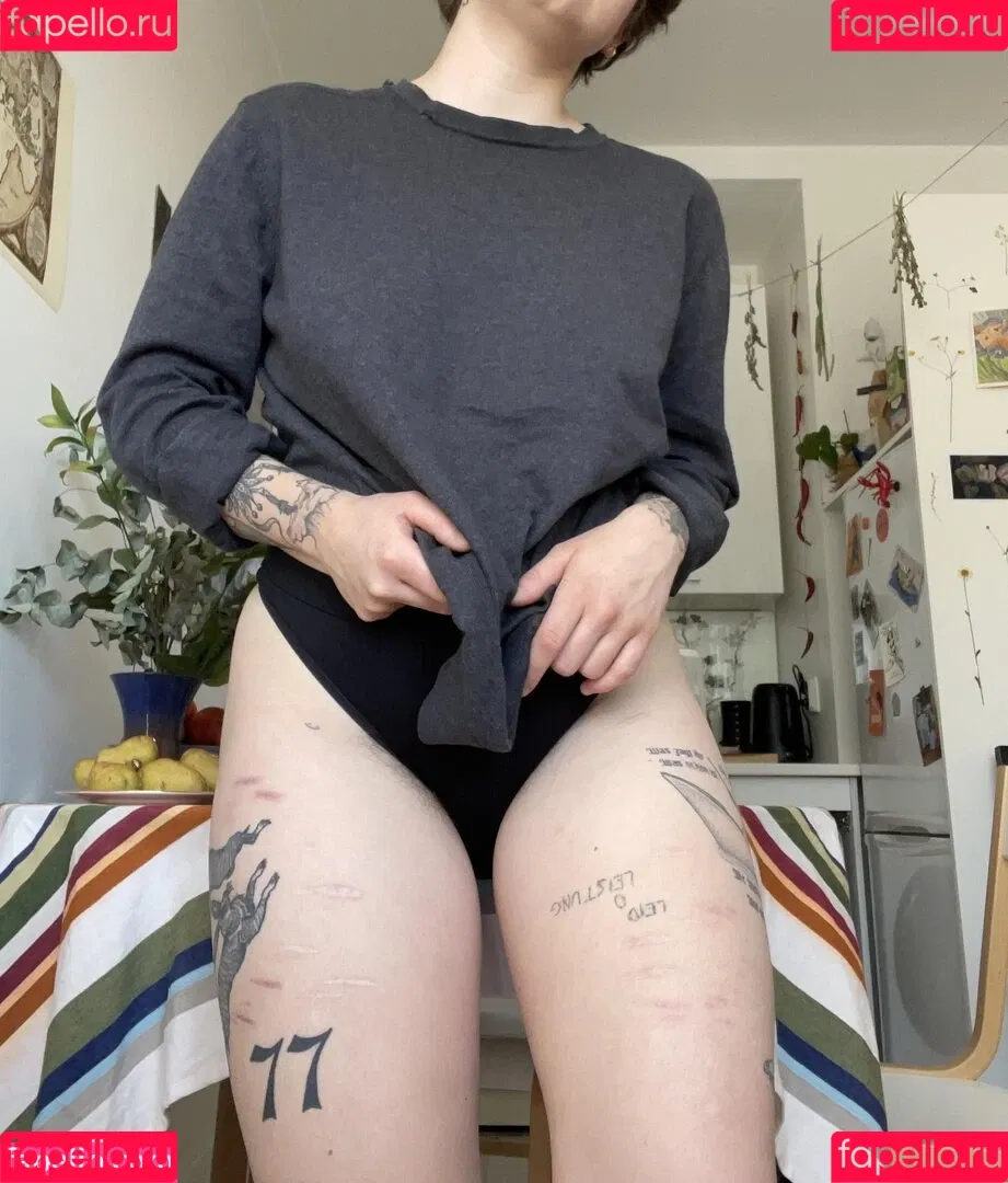 Anscvzh / Zahres / anscat88 Onlyfans Photo Gallery 