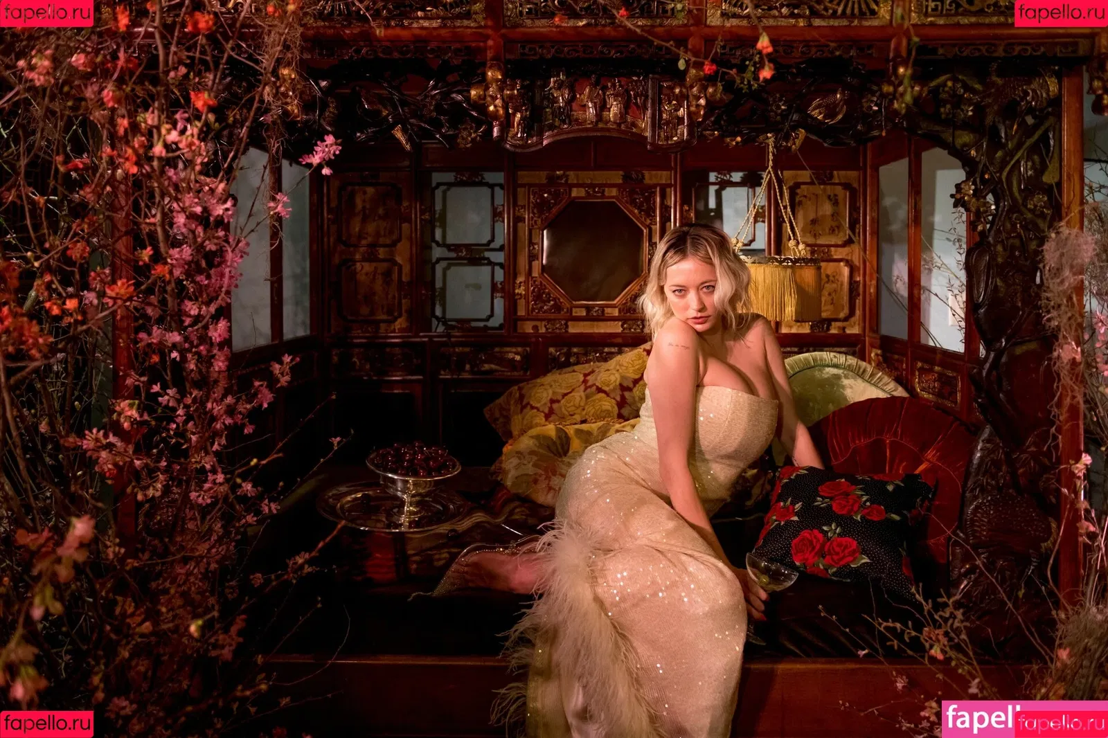 Caroline Vreeland / carolinevreeland / carovreeland Onlyfans Photo Gallery 
