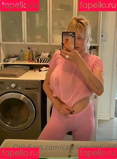 Caroline Vreeland / carolinevreeland / carovreeland Onlyfans Photo Gallery 