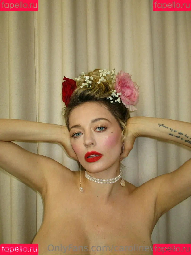 Caroline Vreeland / carolinevreeland / carovreeland Onlyfans Photo Gallery 