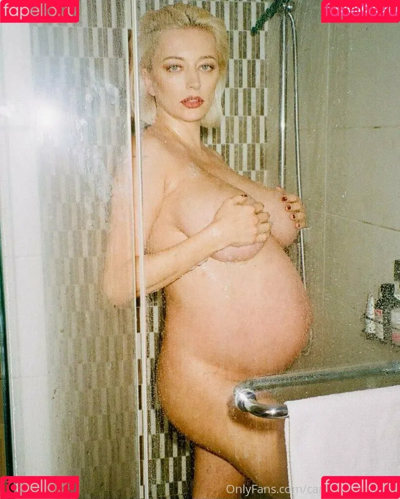 Caroline Vreeland / carolinevreeland / carovreeland Onlyfans Photo Gallery 