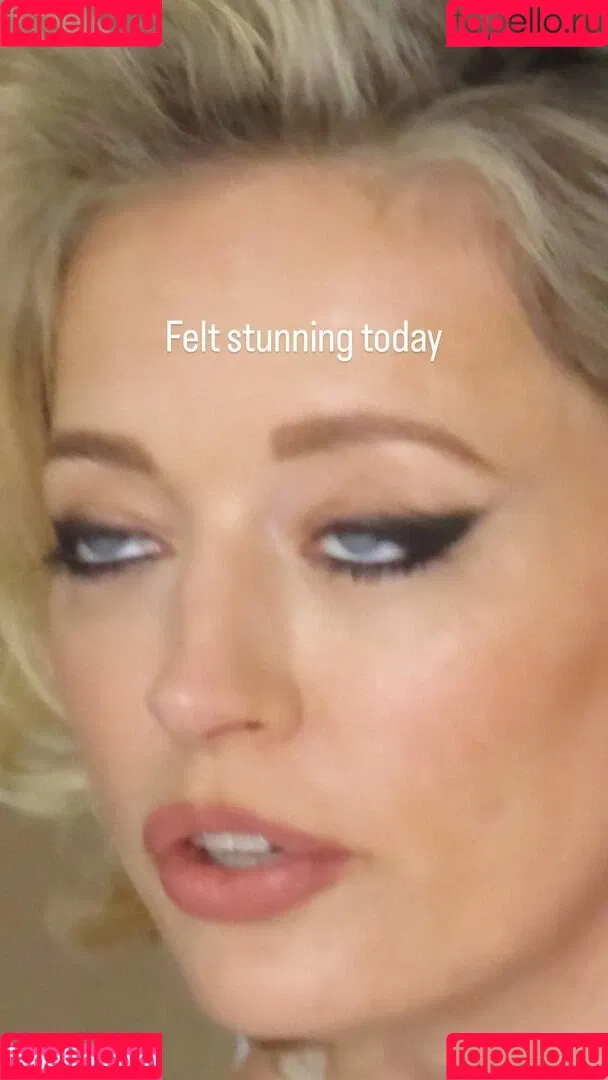 Caroline Vreeland / carolinevreeland / carovreeland Onlyfans Photo Gallery 