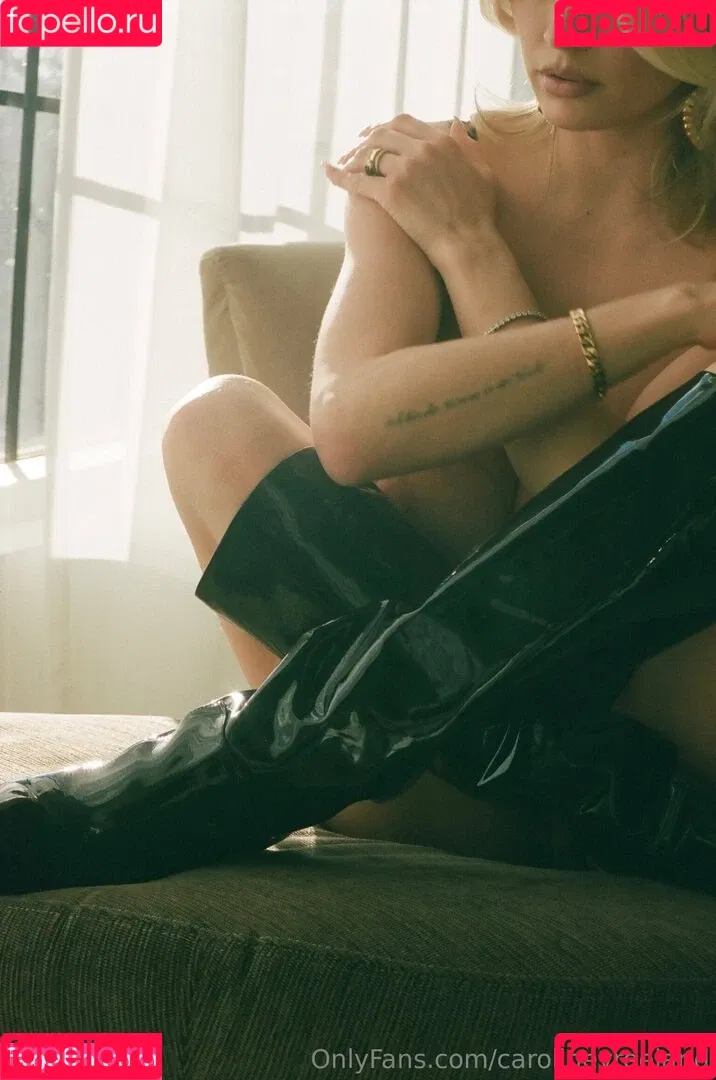 Caroline Vreeland / carolinevreeland / carovreeland Onlyfans Photo Gallery 