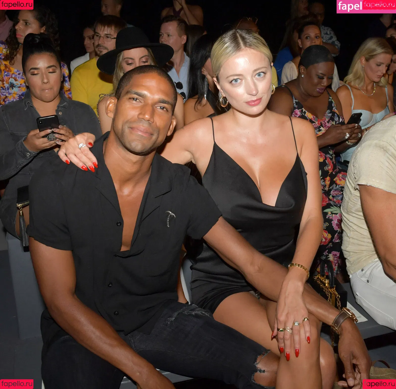 Caroline Vreeland / carolinevreeland / carovreeland Onlyfans Photo Gallery 