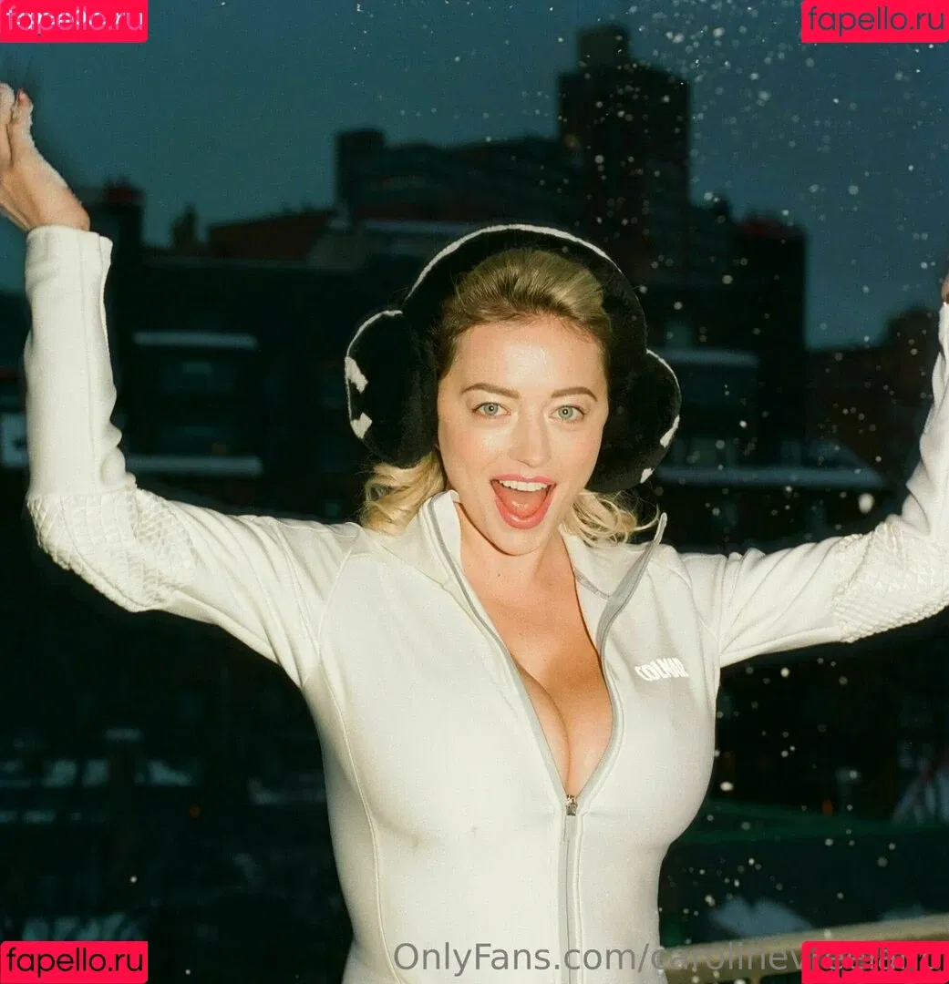 Caroline Vreeland / carolinevreeland / carovreeland Onlyfans Photo Gallery 