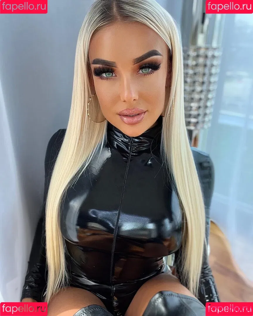 Lucy Sea / lucysea / lucysealu Onlyfans Photo Gallery 