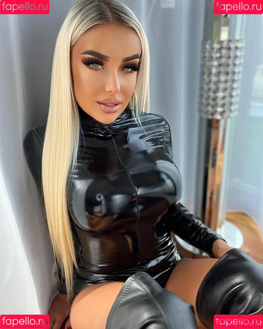 Lucy Sea / lucysea / lucysealu Onlyfans Photo Gallery 