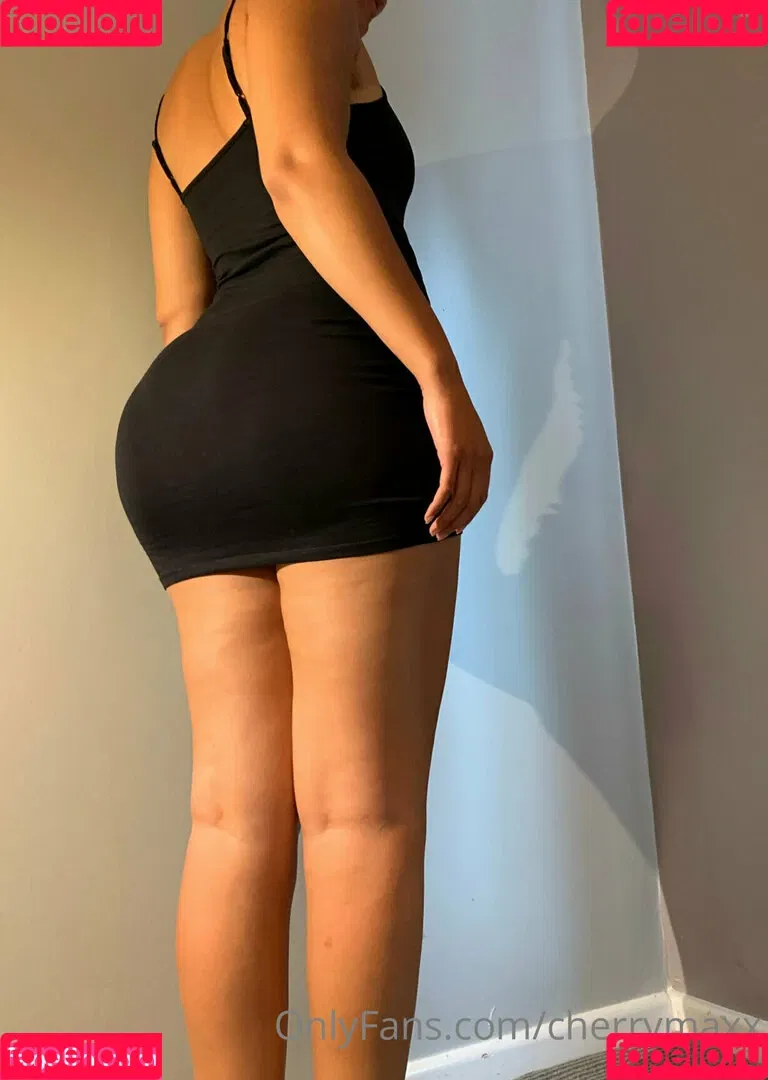 cherrymaxx / dikehmaxwell Onlyfans Photo Gallery 