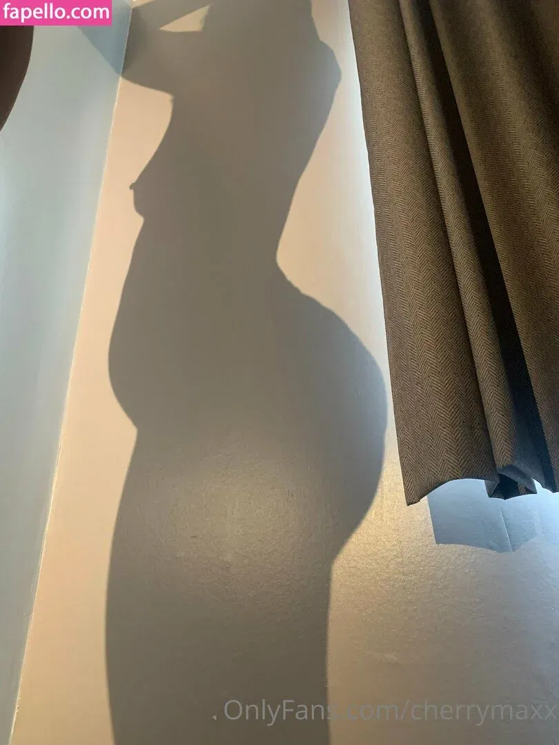 cherrymaxx / dikehmaxwell Onlyfans Photo Gallery 