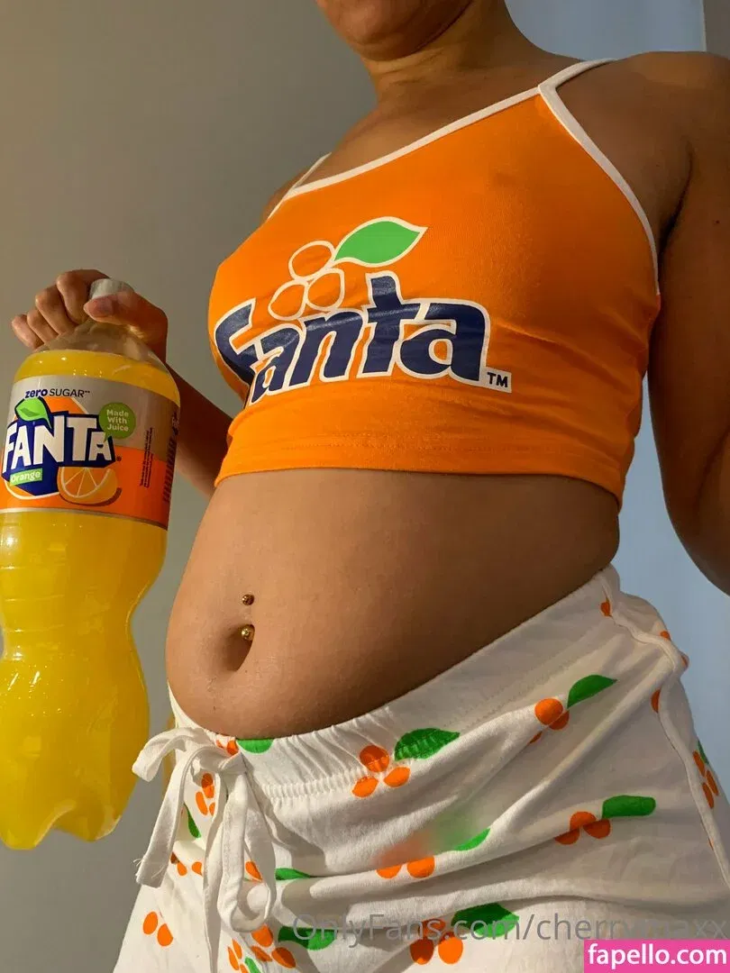 cherrymaxx / dikehmaxwell Onlyfans Photo Gallery 