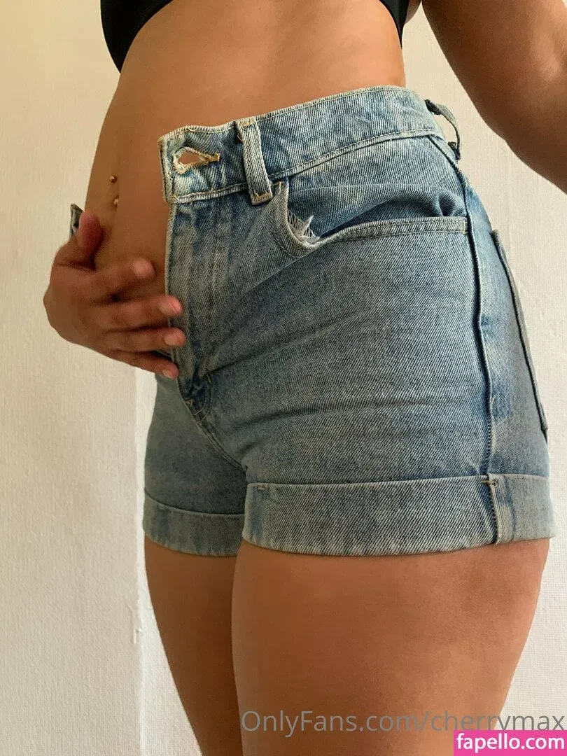 cherrymaxx / dikehmaxwell Onlyfans Photo Gallery 