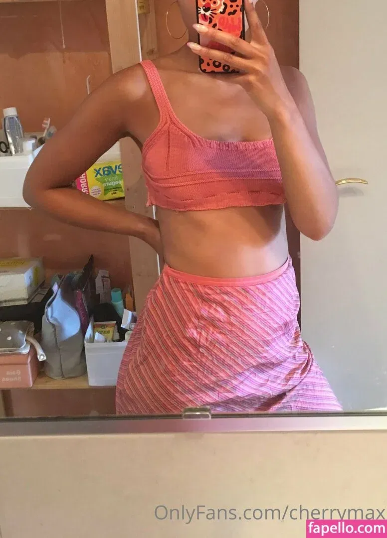 cherrymaxx / dikehmaxwell Onlyfans Photo Gallery 