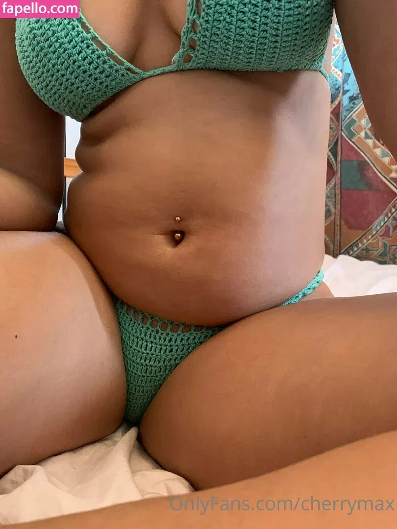 cherrymaxx / dikehmaxwell Onlyfans Photo Gallery 