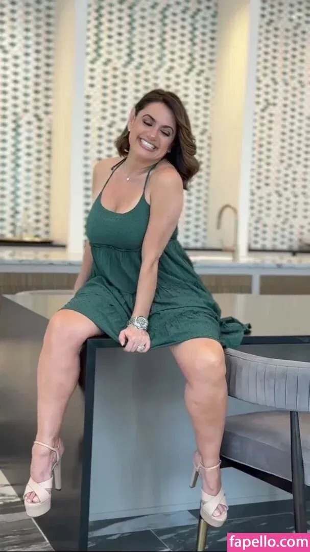 Penelope Menchaca / menchaca.oficial Onlyfans Photo Gallery 