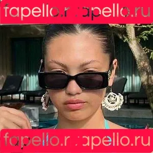 angel yussuff / angelprettyy / angelyussof Onlyfans Photo Gallery 
