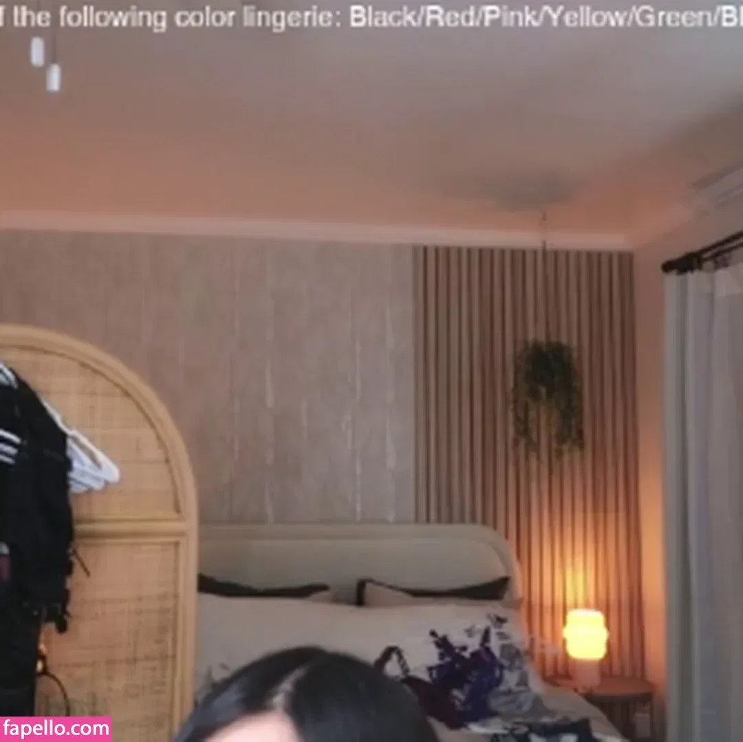 Eggytiff / _authenticbella Onlyfans Photo Gallery 